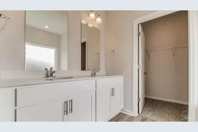 2043 Wiregrass St, Navarre, FL 32566 - Photo 20