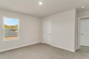 2043 Wiregrass St, Navarre, FL 32566 - Photo 32