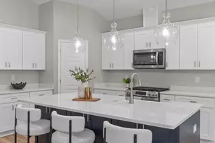 8421 Tippin Ave, Pensacola, FL 32504 - Photo 32