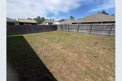 6414 Churchill Cir, Milton, FL 32583 - Photo 16