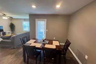 6414 Churchill Cir, Milton, FL 32583 - Photo 8