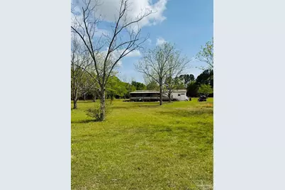 5568 Forest Hills Ln, Milton, FL 32570 - Photo 6