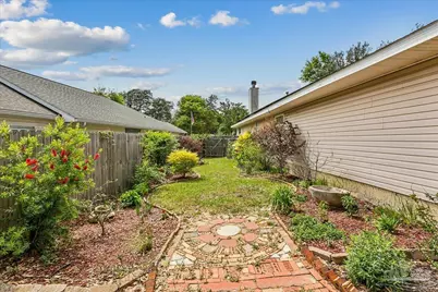 5966 Herlong Dr, Milton, FL 32570 - Photo 42