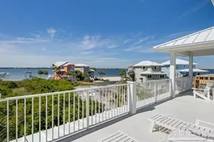 7652 Key W Dr, Navarre Beach, FL 32566 - Photo 2