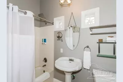 7652 Key West Dr, Navarre Beach, FL 32566 - Photo 22