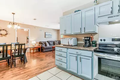 105 Rue Max St, Pensacola, FL 32507 - Photo 14