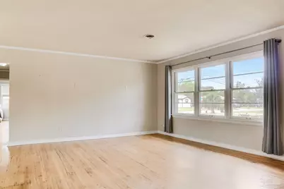 115 W Jordan St, Pensacola, FL 32501 - Photo 10