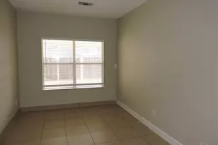 6423 Lake Charlene Ln, Pensacola, FL 32506 - Photo 14