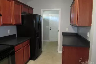 2310 Tall Oak Dr, Cantonment, FL 32533 - Photo 4