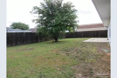 2310 Tall Oak Dr, Cantonment, FL 32533 - Photo 12