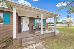 1801 E Cross St, Pensacola, FL 32503 - Photo 8