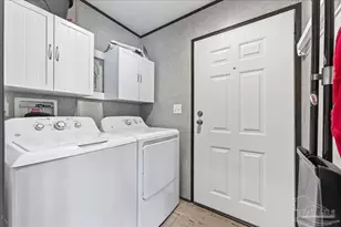 4669 Thoroughbred Dr, Milton, FL 32583 - Photo 16