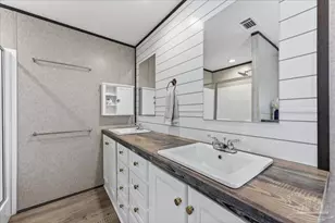 4669 Thoroughbred Dr, Milton, FL 32583 - Photo 10