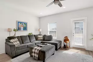 9408 Nature Crk Ln, Pensacola, FL 32526 - Photo 6