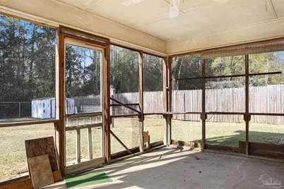 7725 W Jackson St, Pensacola, FL 32506 - Photo 30