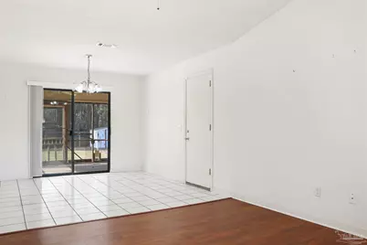 7725 W Jackson St, Pensacola, FL 32506 - Photo 8