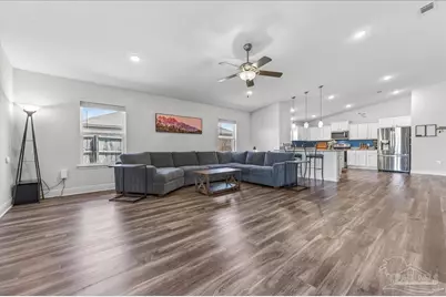 6130 Redberry Dr, Gulf Breeze, FL 32563 - Photo 2