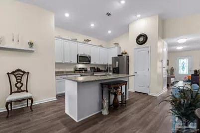 3582 Conley Dr, Cantonment, FL 32533 - Photo 10