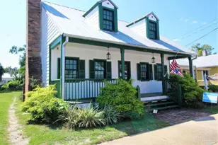 435 E Government St, Pensacola, FL 32502 - Photo 1