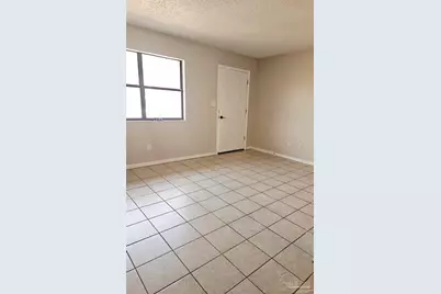 7240 Hilburn Rd #1D, Pensacola, FL 32504 - Photo 4
