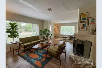 291 N K St, Pensacola, FL 32502 - Photo 4