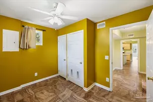 291 N K St, Pensacola, FL 32502 - Photo 32