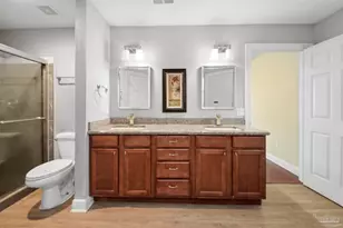 2726 Blackwood Dr, Cantonment, FL 32533 - Photo 14