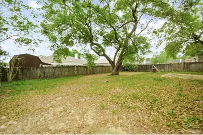 2726 Blackwood Dr, Cantonment, FL 32533 - Photo 24