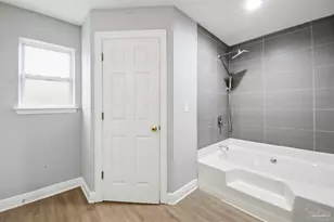 2726 Blackwood Dr, Cantonment, FL 32533 - Photo 16