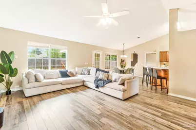 6825 Fort Deposit Dr, Pensacola, FL 32526 - Photo 8