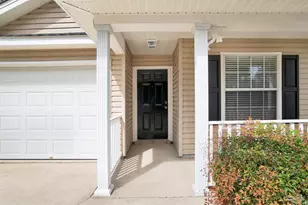 2388 Trailwood Dr, Cantonment, FL 32533 - Photo 4