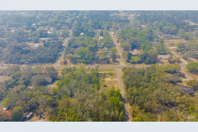 2900 Sandpiper Cv, Navarre, FL 32566 - Photo 8