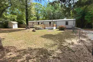 6453 Hunter St, Milton, FL 32570 - Photo 1