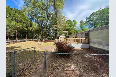 6453 Hunter St, Milton, FL 32570 - Photo 10