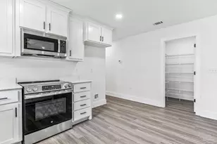 412 Bremen Ave, Pensacola, FL 32507 - Photo 10