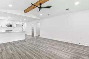 412 Bremen Ave, Pensacola, FL 32507 - Photo 6