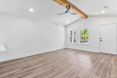 404 Bremen Ave, Pensacola, FL 32507 - Photo 10