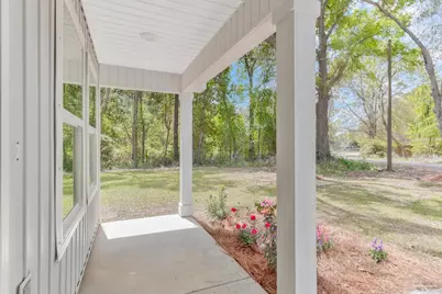 404 Bremen Ave, Pensacola, FL 32507 - Photo 6