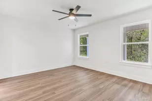 404 Bremen Ave, Pensacola, FL 32507 - Photo 14