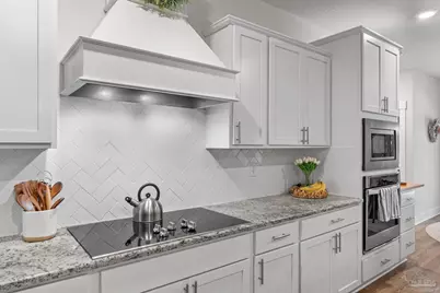 1500 Ballyhoo Dr, Gulf Breeze, FL 32563 - Photo 16