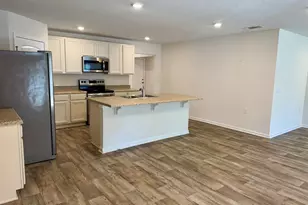 6395 Churchill Cir, Milton, FL 32583 - Photo 14