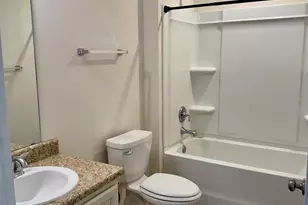 6395 Churchill Cir, Milton, FL 32583 - Photo 8