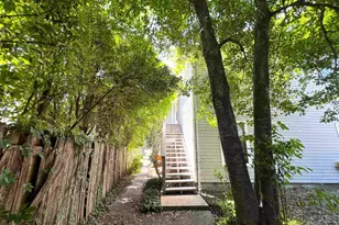 3208 F Redwood Ln, Gulf Breeze, FL 32563 - Photo 8