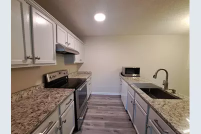 2301 Michigan Ave #21, Pensacola, FL 32526 - Photo 6