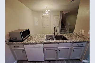 2301 Michigan Ave #21, Pensacola, FL 32526 - Photo 8