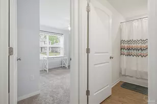 5768 Blackhorse Cir, Pensacola, FL 32526 - Photo 12