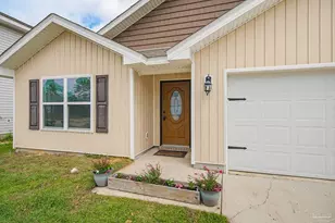 5768 Blackhorse Cir, Pensacola, FL 32526 - Photo 2