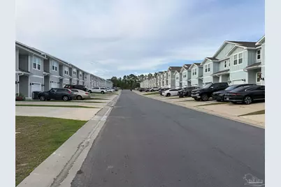 9539 Nature Creek Cir, Pensacola, FL 32526 - Photo 4