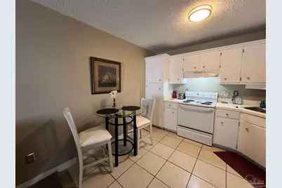 1301 Redwood Ln #H, Gulf Breeze, FL 32563 - Photo 2
