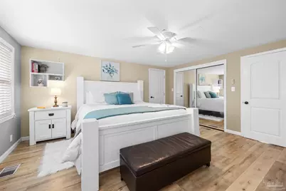 889 Dolphin Rd, Milton, FL 32583 - Photo 12